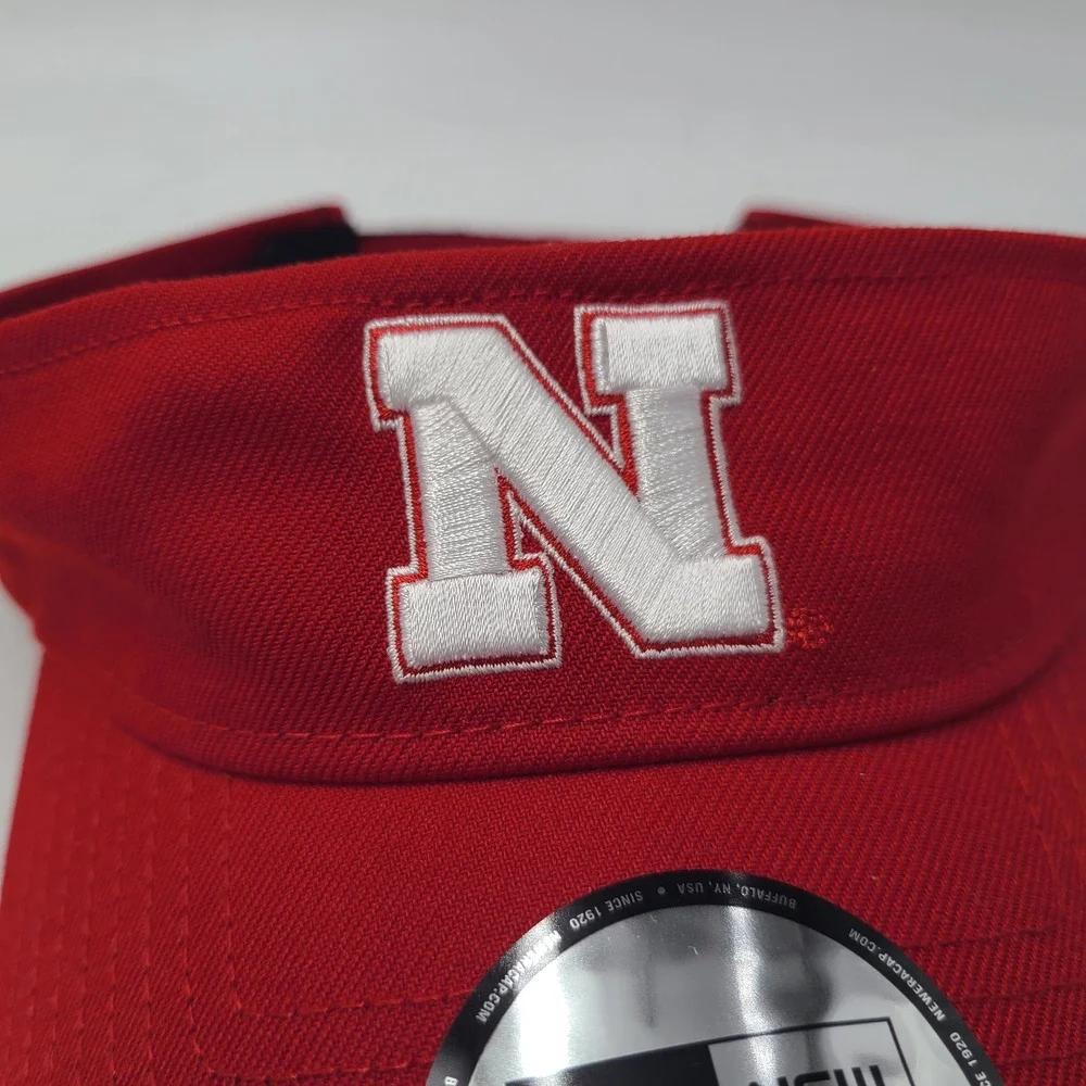 Nebraska Cornhuskers Visor Hat Adjustable New Era Red White NCAA University Men